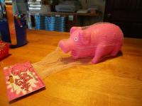 WARTY PIG リアルに鳴くブタのおもちゃ　動物雑貨　ピンク