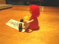 ▼ チェコ製　木製の人形　キャンディーレスニー　女の子
