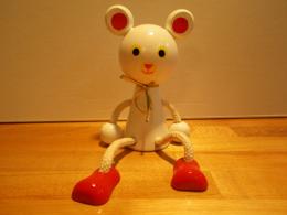 ▼ チェコ製　木製の人形　アニマル　くま